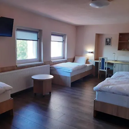 Katalin Motel&Étterem Berettyóújfalu Esterno foto