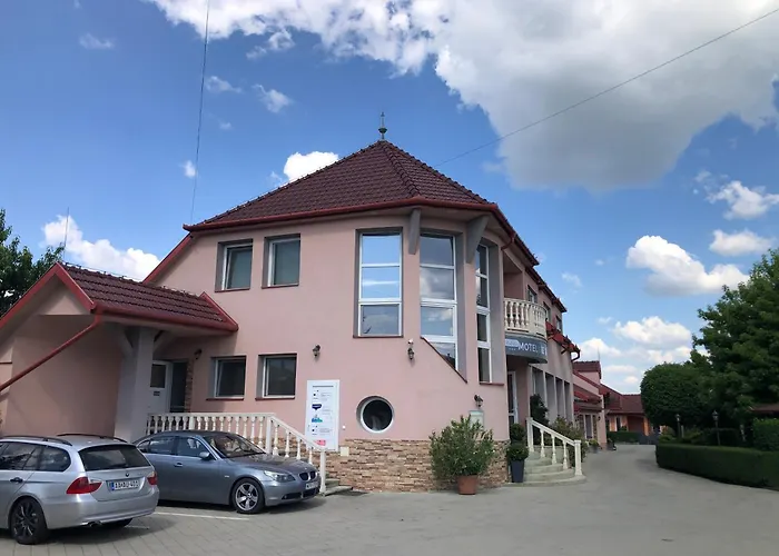Katalin Motel & Etterem