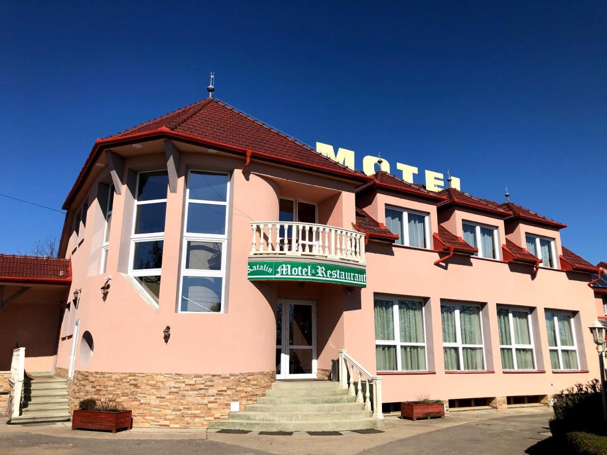 Motel Katalin & Etterem Berettyoujfalu